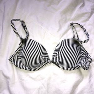 Push up bikini top